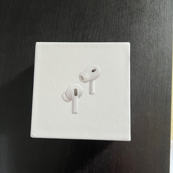 Apple AirPods Pro with Charging Case - White